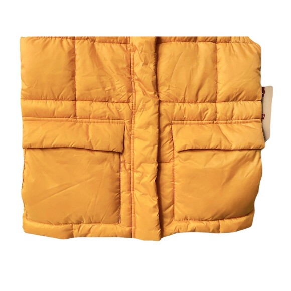 NEW Levi's Womens Size XS Apricot Orange Box Quilt Puffer Vest Down Alternative - Picture 8 of 12